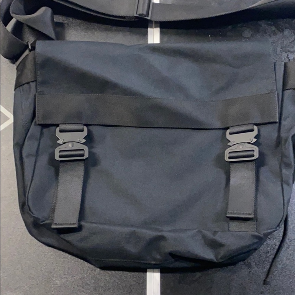 Men’s Messenger bag